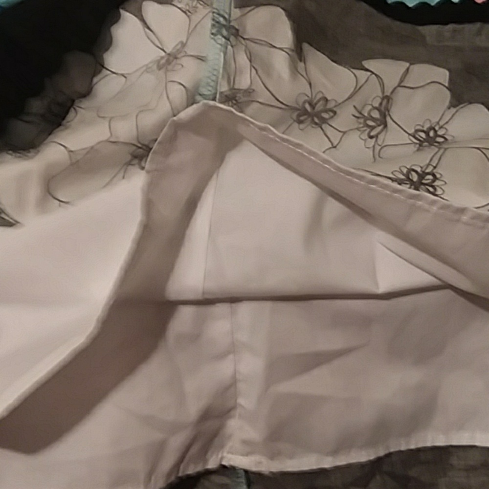 NWoT☆ Beautiful Bright Skirt - Picture 4 of 5